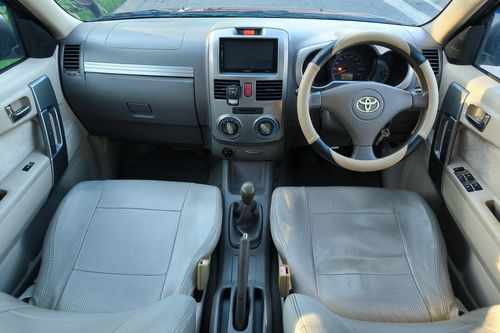 2010 Toyota Rush S  MT bekas