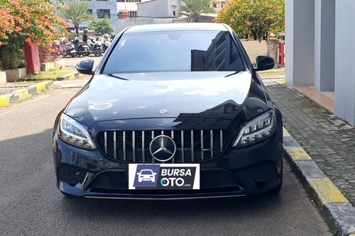 2019 Mercedes Benz C-Class Sedan C 200 Avantgarde Line bekas