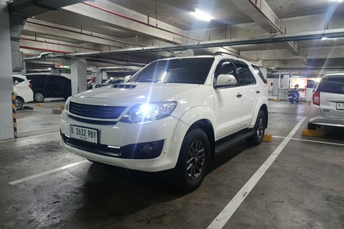 2014 Toyota Fortuner  2.5 G A/T bekas