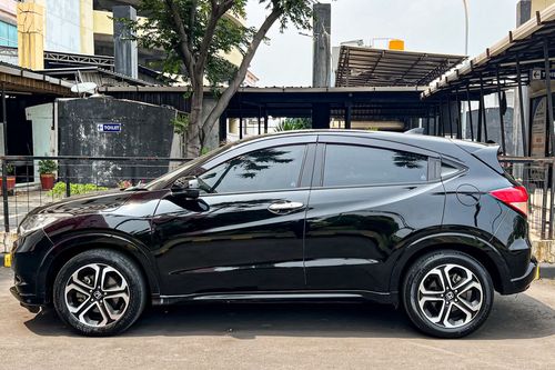 Second hand 2018 Honda HRV 1.8 Prestige 