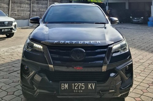 2020 Toyota Fortuner VRZ 4X2 TRD 2.4L AT bekas