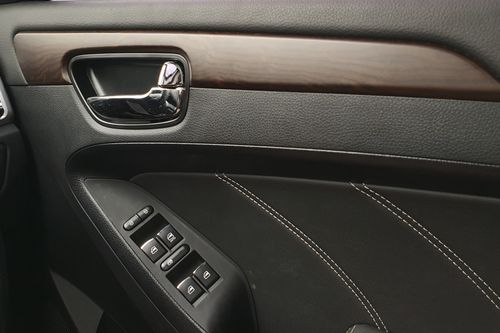 2020 DFSK Glory i-Auto 1.5L bekas