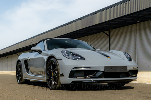 2025 Porsche 718 Boxster Style Edition PDK bekas