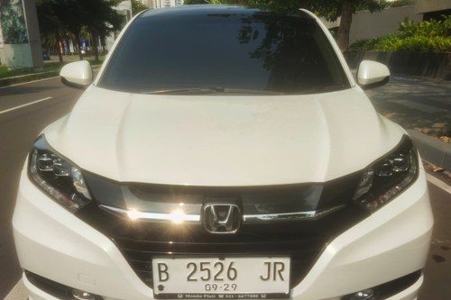 2015 Honda HRV  1.8 RS CVT bekas