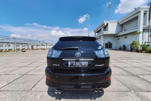 Old 2011 Toyota Harrier 2.4 240G AT