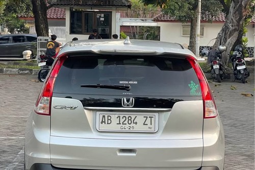 Dijual 2013 Honda CRV 2.4 AT bekas