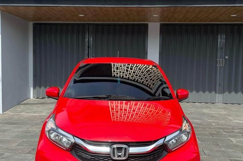 Dijual 2019 Honda Brio Satya E M/T bekas