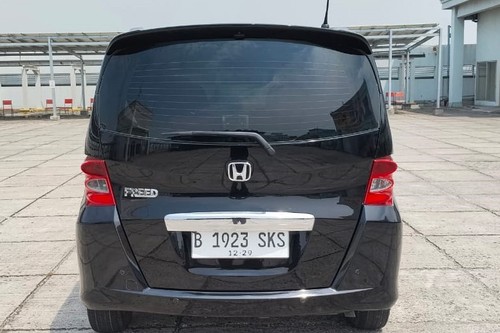 Dijual 2010 Honda Freed PSD bekas