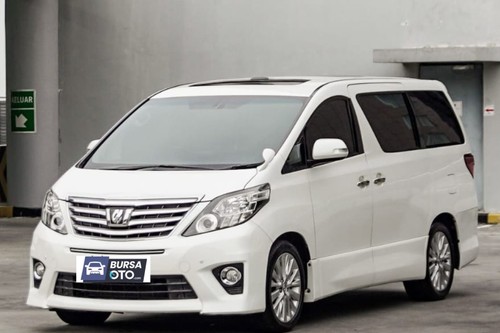 2014 Toyota Alphard  SC 2.4 AT bekas