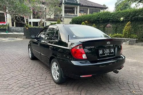 Used 2009 Hyundai Avega G 1.5L MT
