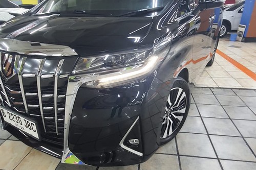 2018 Toyota Alphard  2.5 G A/T