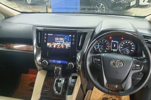 Dijual 2018 Toyota Alphard 2.5 G A/T bekas