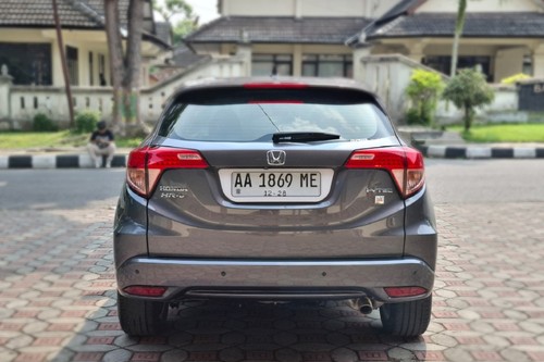 Dijual 2016 Honda HRV 1.8 E AT SPECIAL EDITION JBL AUDIO bekas