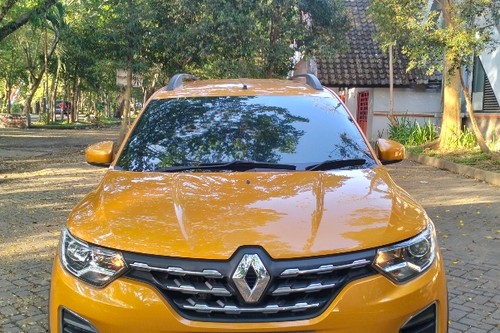 2020 Renault Triber RXZ AT