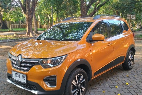 2020 Renault Triber RXZ AT tua