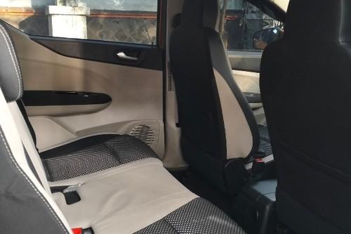 Dijual 2020 Renault Triber RXZ AT bekas