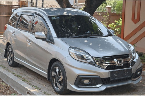 2015 Honda Mobilio RS  MT bekas