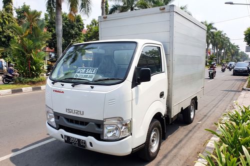 2015 Isuzu Traga Box Aluminium bekas
