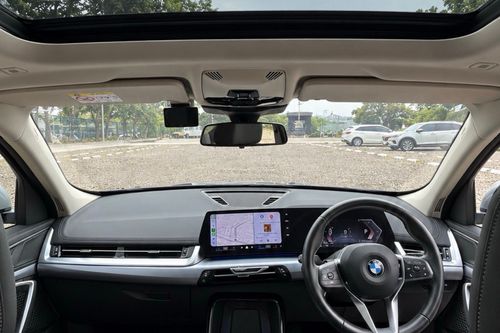 Dijual 2024 BMW X1 sDrive18i xLine bekas