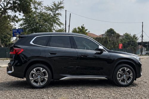 2024 BMW X1 sDrive18i xLine bekas