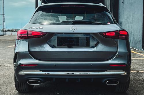 2024 Mercedes Benz GLA-Class GLA 200 URBAN bekas