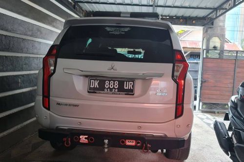 2017 Mitsubishi Pajero Sport 4X4 2.4L DAKAR AT bekas