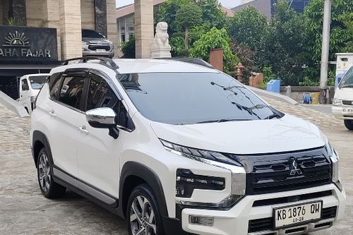 2023 Mitsubishi Xpander Cross  AT