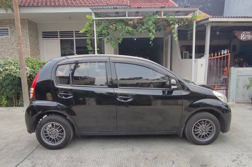 Old 2014 Daihatsu Sirion 1.3L M AT
