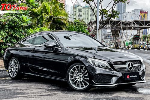 2017 Mercedes Benz C-Class Coupe C 300 AMG COUPE