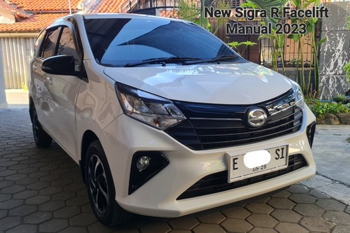 2023 Daihatsu Sigra 1.2 R MT