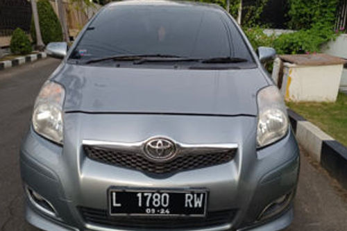 2009 Toyota Yaris  S Limited AT