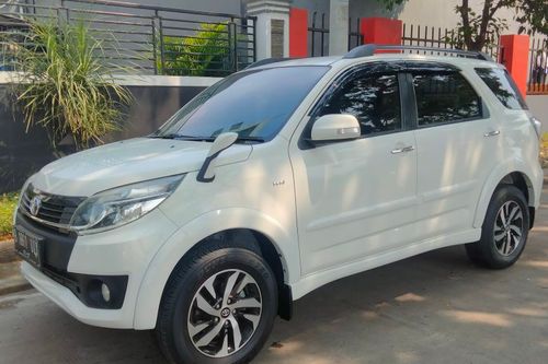 Beli mobil bekas
