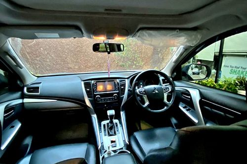 2021 Mitsubishi Pajero Sport Dakar AT 4x2 bekas