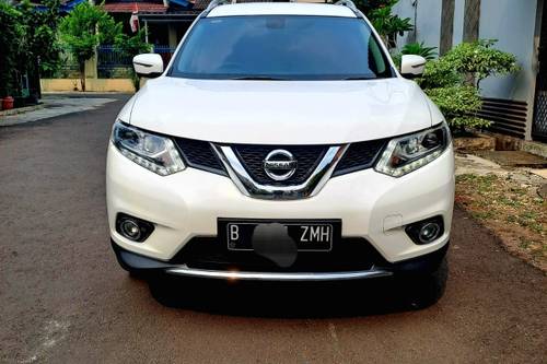 Second Hand 2015 Nissan X Trail 2.5L CVT AT