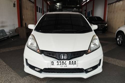 2012 Honda Jazz  1.5L RS MT bekas