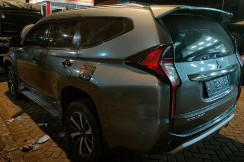 Second hand 2016 Mitsubishi Pajero DAKAR 4X4 2.5L AT 