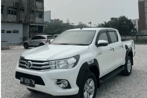Used 2018 Toyota Hilux 2.4L DSL Single Cab 4x4 MT