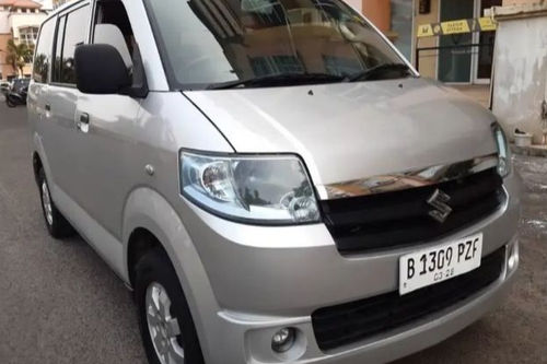 Second hand 2013 Suzuki APV Arena GL MT 
