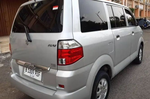 Old 2013 Suzuki APV Arena GL MT
