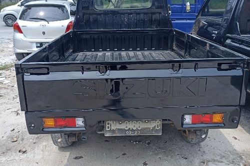 Old 2010 Suzuki Mega Carry Standard