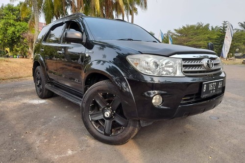 2006 Toyota Fortuner  2.7 G LUX AT bekas