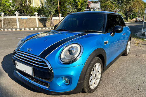 Beli mobil bekas