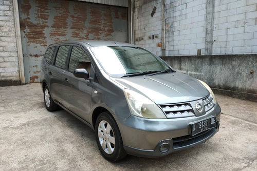 Second hand 2010 Nissan Grand Livina 1.5 SV MT 