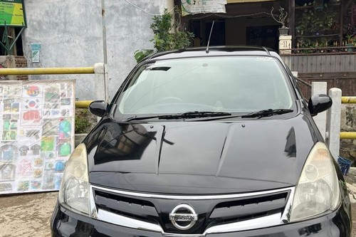 2011 Nissan Grand Livina  1.8 XV A/T bekas