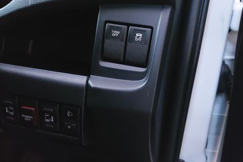 2017 Mazda 5 SKYACTIVE 2.0 AT bekas