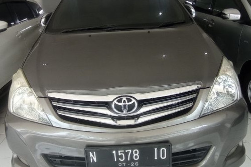 2010 Toyota Kijang Innova 2.5 G MT DIESEL