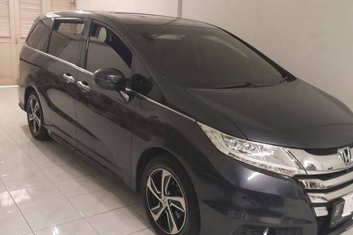 2015 Honda Odyssey  2.4 E AT bekas