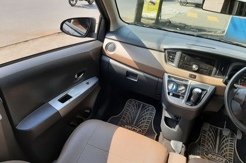 2016 Daihatsu Sigra 1.2 R DLX AT