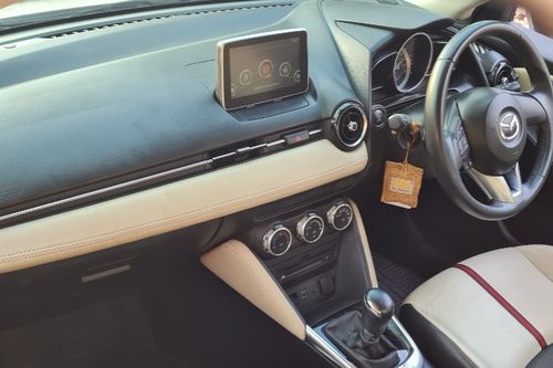 2015 Mazda 2 GT SKYACTIV bekas