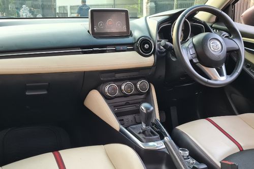 2015 Mazda 2 GT SKYACTIV bekas